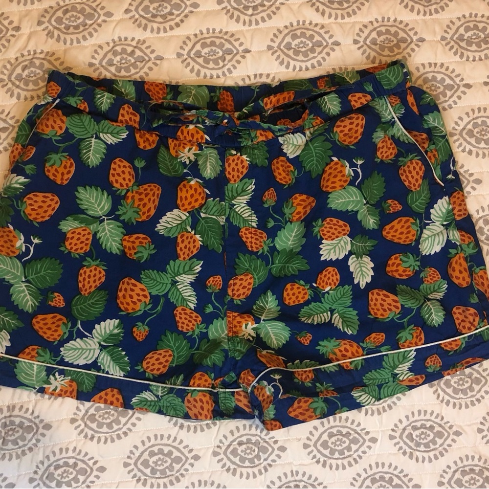 Strawberry Fields Printfresh Pajama Short Medium